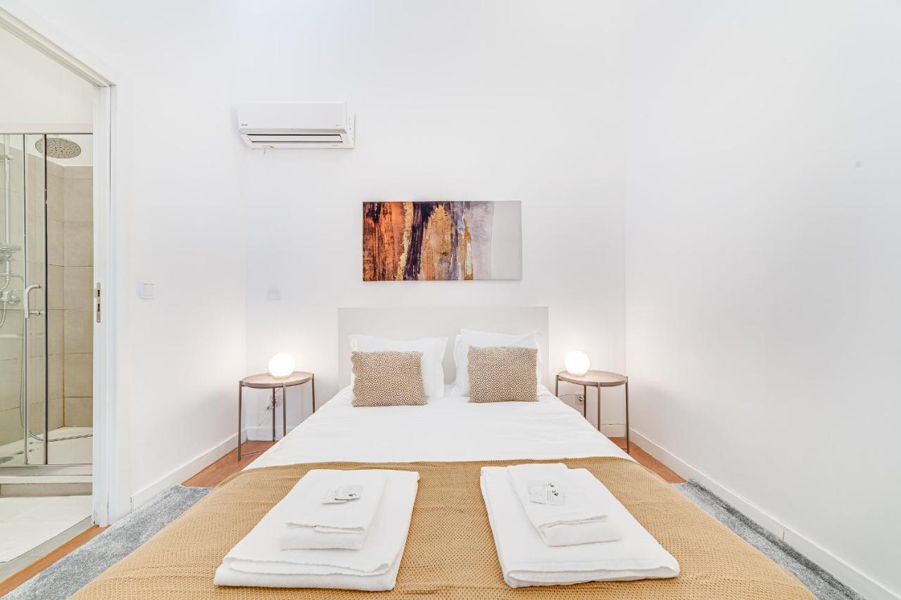 Fornos Deluxe Apartments Lisbon Exterior photo